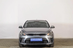 Седан Kia Rio 2019 года, 1469000 рублей, Тюмень