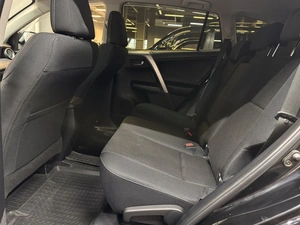 Внедорожник Toyota RAV4 2018 года, 2797000 рублей, Красноярск