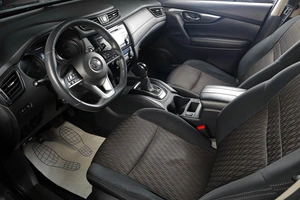 Внедорожник Nissan Rogue 2017 года, 2019000 рублей, Тюмень