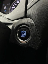 Внедорожник Toyota RAV4 2019 года, 2997000 рублей, Солонцы