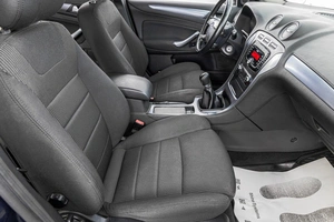 Седан Ford Mondeo 2012 года, 689000 рублей, Барнаул
