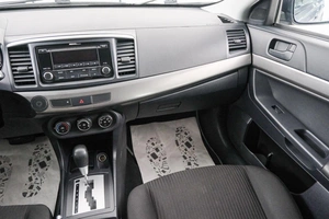 Седан Mitsubishi Lancer 2013 года, 899000 рублей, Красноярск