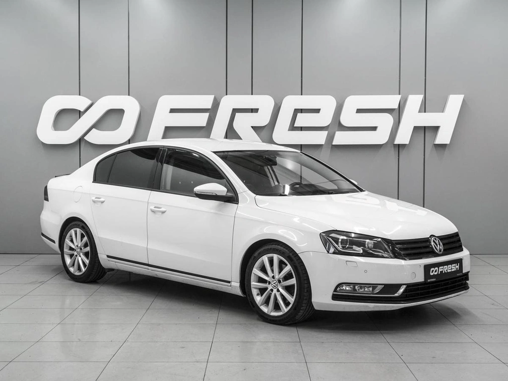 Седан Volkswagen Passat 2013 года, 1510000 рублей, Ростов-на-Дону