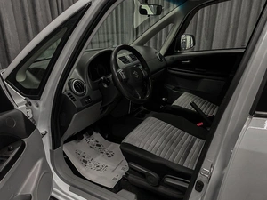 Внедорожник Suzuki SX4 2011 года, 799000 рублей, Красноярск