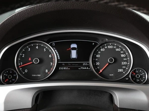 Внедорожник Volkswagen Touareg 2014 года, 2559000 рублей, Ростов-на-Дону