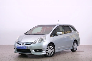 Универсал Honda Fit Shuttle 2013 года, 999000 рублей, Омск
