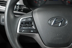 Седан Hyundai Solaris 2020 года, 1379000 рублей, Тюмень