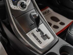 Седан Hyundai Avante 2011 года, 1050000 рублей, Красноярск