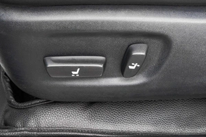 Внедорожник Toyota Harrier 2015 года, 2349000 рублей, Барнаул