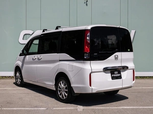 Минивэн Honda Stepwgn 2020 года, 2125000 рублей, Большой Сочи