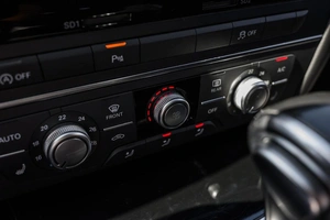 Седан Audi A6 2014 года, 2310000 рублей, Ульяновск