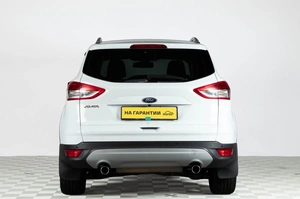 Внедорожник Ford Kuga 2013 года, 1379000 рублей, Челябинск