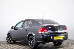 Седан Opel Astra 2014 года, 899000 рублей, Пермь