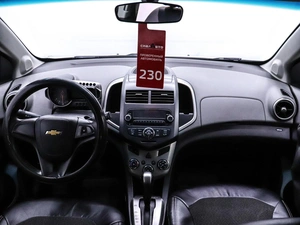 Хетчбэк Chevrolet Aveo 2012 года, 690000 рублей, Красноярск