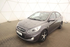Седан Hyundai Solaris 2013 года, 965000 рублей, Орёл