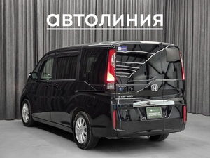 Минивэн Honda Stepwgn 2016 года, 1620000 рублей, Красноярск