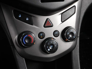 Седан Chevrolet Aveo 2012 года, 729000 рублей, Воронеж