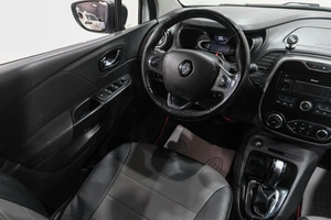 Внедорожник Renault Kaptur 2018 года, 1249000 рублей, Новокузнецк