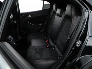 Внедорожник Mercedes-benz GLA-класс 2017 года, 2497077 рублей, Москва