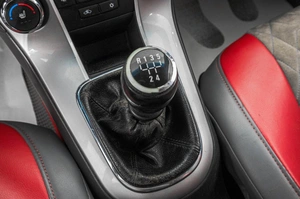 Хетчбэк Chevrolet Cruze 2012 года, 759000 рублей, Барнаул