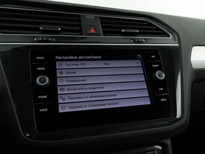 Внедорожник Volkswagen Tiguan 2019 года, 2632444 рублей, Москва