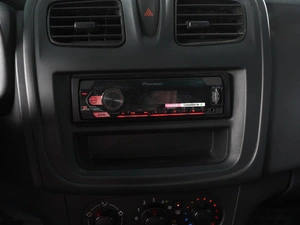 Седан Renault Logan 2018 года, 650000 рублей, Минеральные Воды