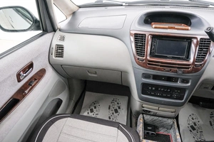 Минивэн Toyota Nadia 2000 года, 799000 рублей, Красноярск