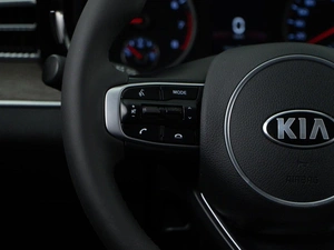 Седан Kia K5 2021 года, 2888444 рублей, Москва
