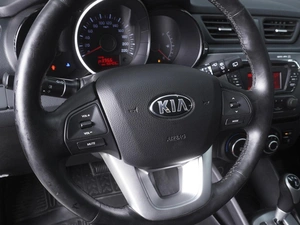 Хетчбэк Kia Rio 2014 года, 1120000 рублей, Ростов-на-Дону