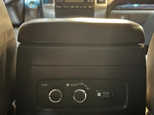 Внедорожник Toyota Land Cruiser Prado 2007 года, 2297000 рублей, Красноярск