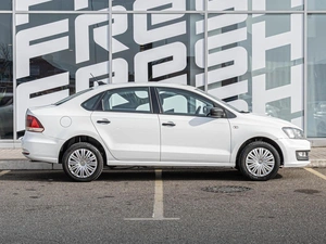 Седан Volkswagen Polo 2018 года, 1148000 рублей, Краснодар