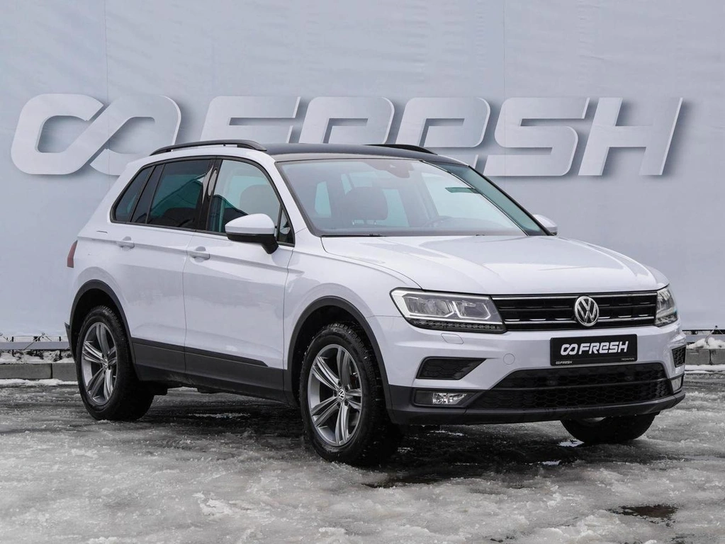 Внедорожник Volkswagen Tiguan 2019 года, 2420000 рублей, Волгоград