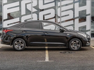 Седан Hyundai Solaris 2017 года, 1340000 рублей, Краснодар