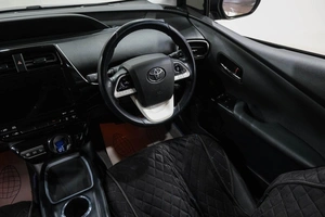 Лифтбек Toyota Prius 2016 года, 1629000 рублей, Новокузнецк