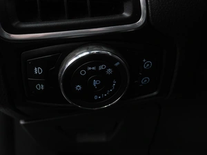 Седан Ford Focus 2012 года, 889000 рублей, Воронеж