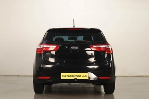 Хетчбэк Kia Rio 2013 года, 869000 рублей, Челябинск