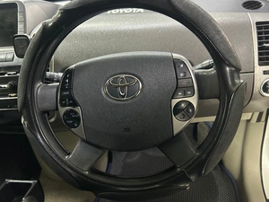 Лифтбек Toyota Prius 2009 года, 875000 рублей, Ачинск