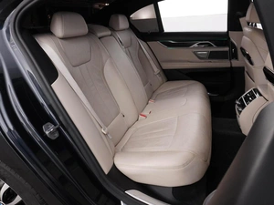 Седан BMW 7 серия 2017 года, 4200055 рублей, Москва