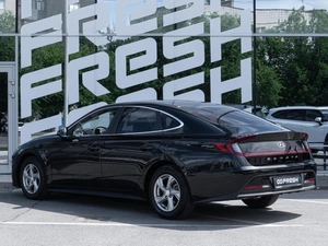 Седан Hyundai Sonata 2020 года, 2500000 рублей, Волгоград