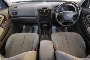 Седан Nissan Cefiro 2002 года, 449000 рублей, Омск