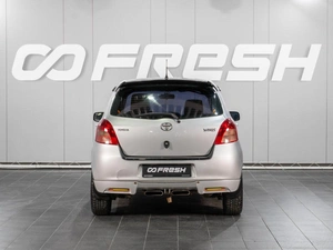 Хетчбэк Toyota Yaris 2008 года, 549000 рублей, Сургут