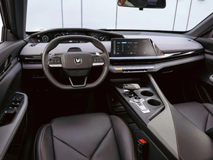 Лифтбек Changan UNI-V 2023 года, 2500000 рублей, Краснодар