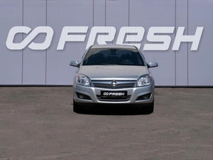 Седан Opel Astra 2012 года, 849000 рублей, Кропоткин