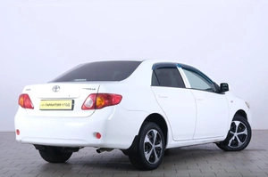 Седан Toyota Corolla 2008 года, 849000 рублей, Омск