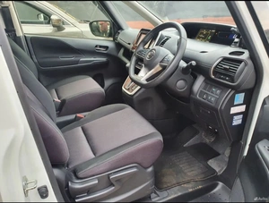 Минивэн Nissan Serena 2018 года, 2200000 рублей, Красноярск