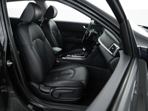 Седан Kia Optima 2018 года, 1978055 рублей, Москва