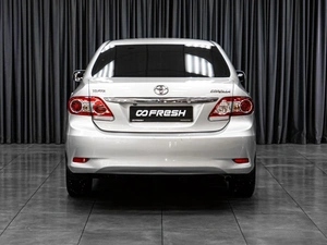 Седан Toyota Corolla 2010 года, 1019000 рублей, Тюмень