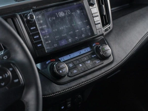 Внедорожник Toyota RAV4 2017 года, 2999000 рублей, Сургут