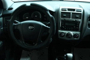 Внедорожник Kia Sportage 2007 года, 899000 рублей, Омск