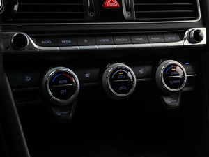 Седан Genesis G70 2018 года, 1995000 рублей, Тюмень